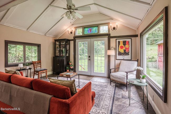 132 Sandisfield Rd, House other with 3 bedrooms, 2 bathrooms and null parking in Sandisfield MA | Image 13