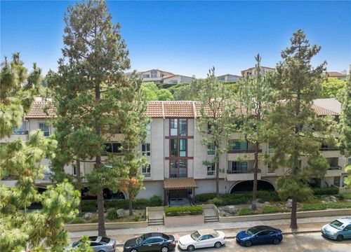 unit-305-5718 Ravenspur Dr, Rancho Palos Verdes, CA, 90275-3538 | Card Image