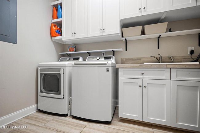 laundry room | Image 18