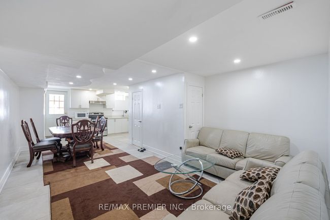 81 Alexie Way, House attached with 4 bedrooms, 4 bathrooms and 3 parking in Vaughan ON | Image 25
