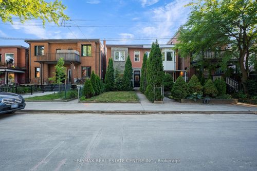 270 Clinton St, Toronto, ON, M6G2Y6 | Card Image