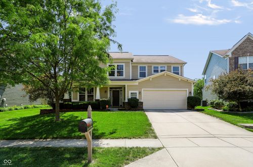 15710 Chapel Park Dr E, Noblesville, IN, 46060-4844 | Card Image