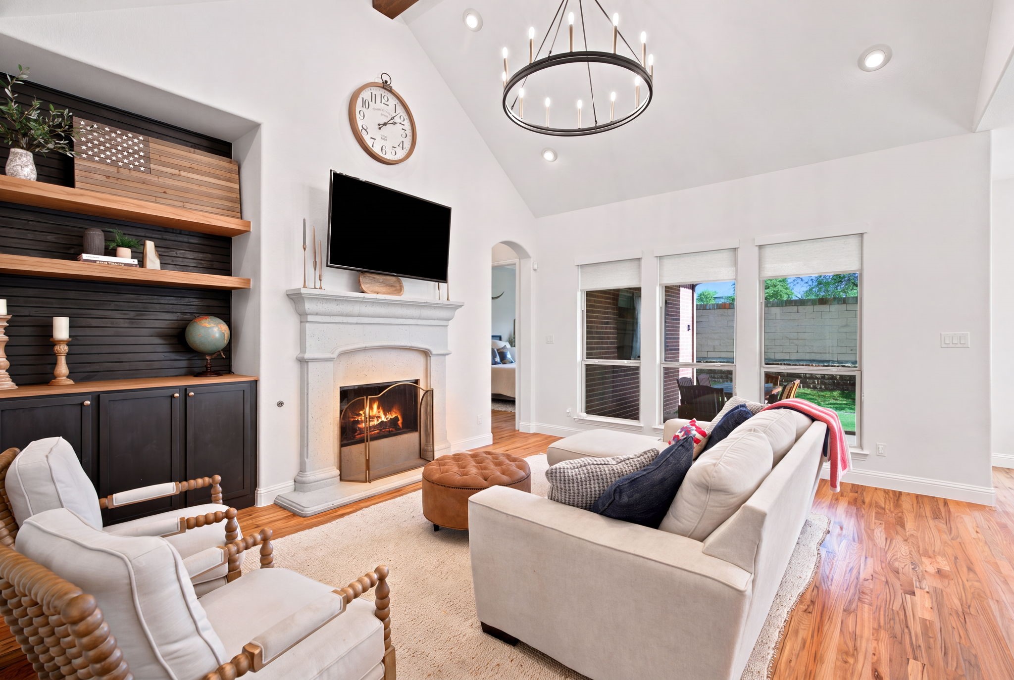 Residential in Lantana 2