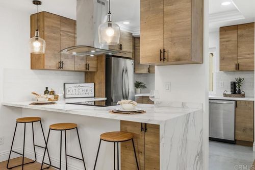 13611 Penina St, Poway, CA, 92064-1070 | Card Image