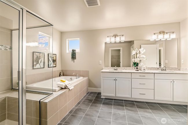 17818 38 Th Dr Se, Condo with 4 bedrooms, 3 bathrooms and null parking in Bothell WA | Image 26