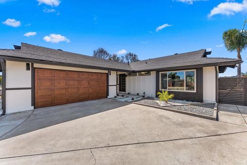 4984 Gaylord Dr, San Diego, CA, 92117-1707 | Card Image