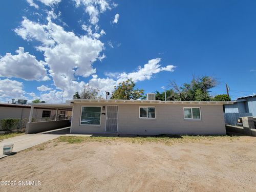 1925 Calle De Suenos, Las Cruces, NM, 88001-4308 | Card Image
