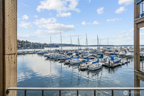 202-65 Kirkland Ave, Kirkland, WA, 98033-6442 | Card Image