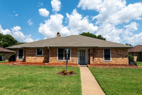 104 Cedar Springs Blvd, Sulphur Springs, TX, 75482-4875 | Card Image