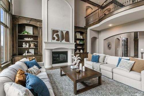 1723 Glenleven Ter, West Des Moines, IA, 50266-6687 | Card Image