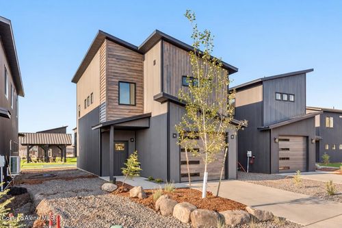 373 N Wylder Loop, Post Falls, ID, 83854-3917 | Card Image