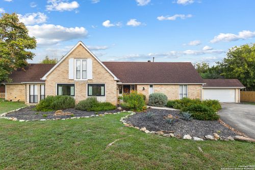 8433 Oak Thicket, San Antonio, TX, 78255-3646 | Card Image