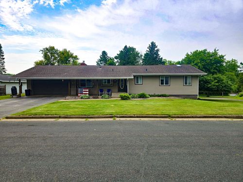 216 Phillips Ave W, Ladysmith, WI, 54848-2132 | Card Image