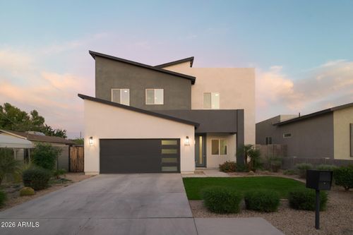 2821 N 28th Pl, Phoenix, AZ, 85008-1107 | Card Image