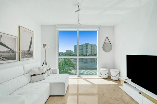 apt-407-1945 S Ocean Dr, Hallandale Beach, FL, 33009-6080 | Card Image