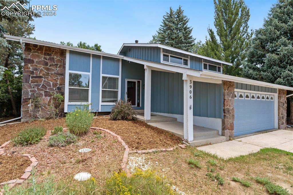 Midsummer Ln, Colorado Springs, CO 80917