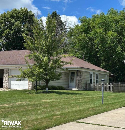3109 Vineyard Ln, Flushing, MI, 48433-2435 | Card Image