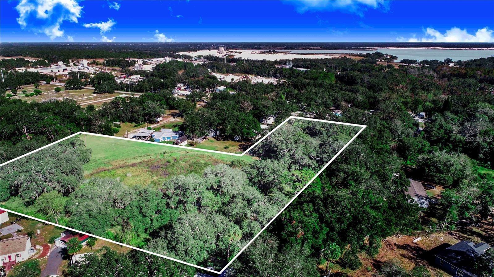 Land in DAVENPORT 2