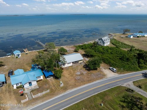 2472 Cedar Island Rd, Cedar Island, NC, 28520-9609 | Card Image