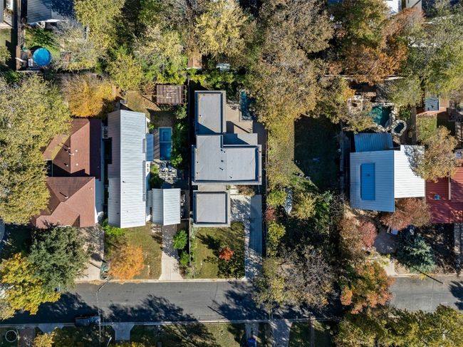 1702 Bauerle Ave, House other with 4 bedrooms, 3 bathrooms and 2 parking in Austin TX | Image 33