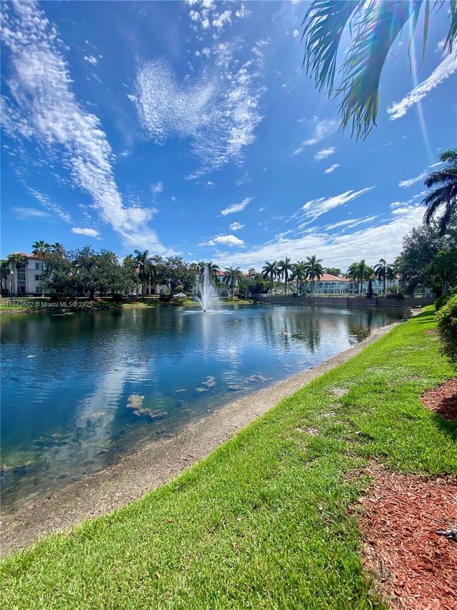 APT-305 - 11032 Legacy Dr, Condo with 2 bedrooms, 2 bathrooms and null parking in Palm Beach Gardens FL | Image 12