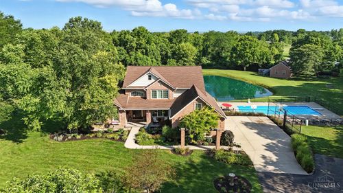 5636 Raven Valley Dr, Liberty Twp, OH, 45011-7527 | Card Image