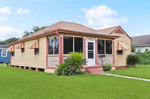 3253 Desaix Blvd, New Orleans, LA, 70119-1927 | Card Image