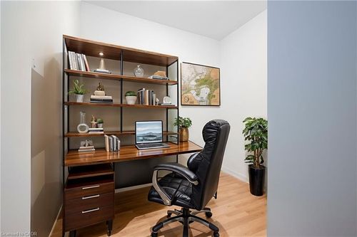 231-450 Dundas St E, Hamilton, ON, L8B1Z2 | Card Image