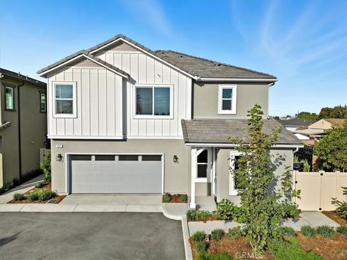 437 Willow Run Ln, Carson, CA, 90745-4318 | Card Image