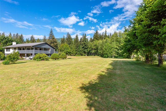 1301 Sayward Rd, House other with 5 bedrooms, 3 bathrooms and 6 parking in Sayward BC | Image 51