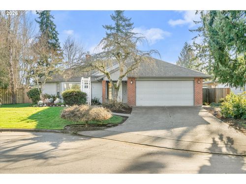 684 Ne Terry Ct, Hillsboro, OR, 97124 | Card Image