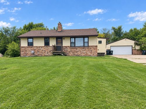 50800 Evergreen Ave, Rush City, MN, 55069-2675 | Card Image