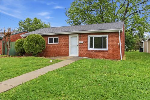 2911 Valley St, Mckeesport, PA, 15133-2312 | Card Image