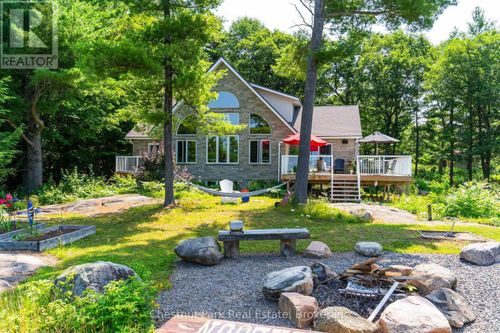 2488 Falkenburg Road, Muskoka Lakes (Watt), ON, P0B1J0 | Card Image