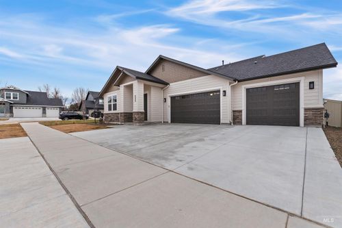 698 N Morning Glory Ave, Eagle, ID, 83616-1035 | Card Image