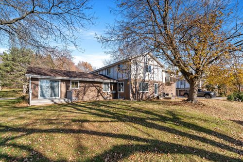 205343 Pierce Ct, Cedarburg, WI, 53012-2954 | Card Image