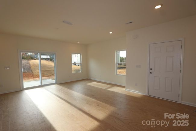 222 Harpers Run Ln, Townhouse with 3 bedrooms, 3 bathrooms and null parking in Matthews NC | Image 6