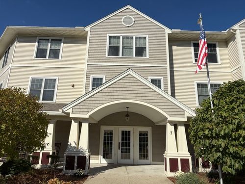 313-7 Crescent Way, Sturbridge, MA, 01518-1297 | Card Image