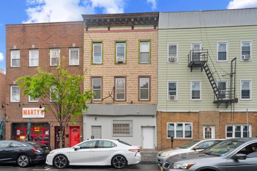486 Central Ave, Jersey City, NJ, 07307-2611 | Card Image