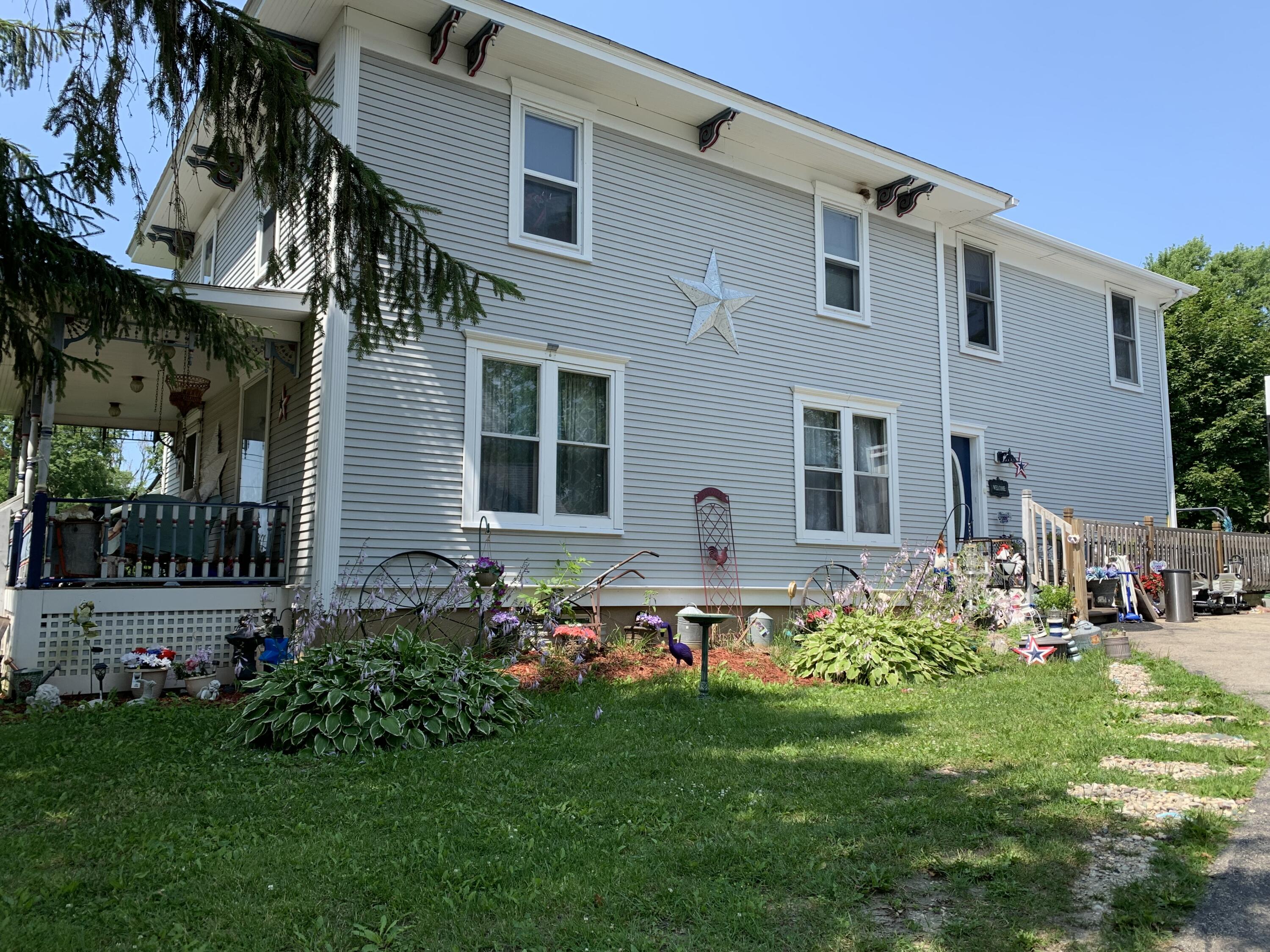 Beloit St, Darien, WI 53114