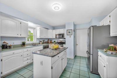 333 Upper Valley Road, House other with 4 bedrooms, 2 bathrooms and 6 parking in Torrington CT | Image 3