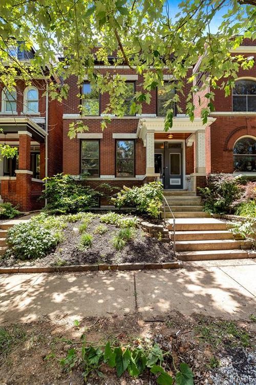 4550 Gibson Ave, Saint Louis, MO, 63110-1520 | Card Image