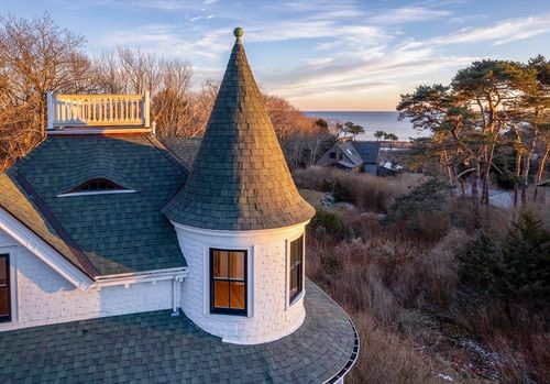 175 South St, Rockport, MA, 01966-2350 | Card Image