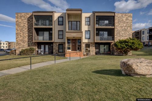 unit-104-4440 S Poplar St, Casper, WY, 82601-6126 | Card Image