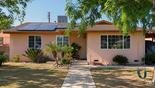 1418 Rosalia Drive, Bakersfield, CA, 93304 | Card Image