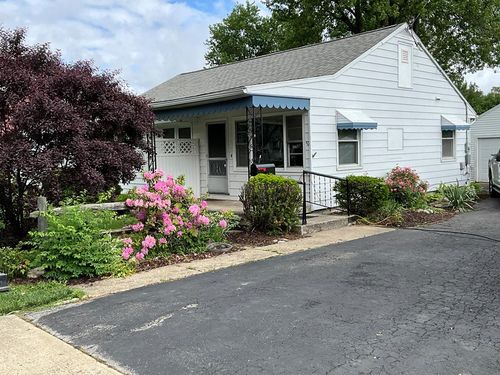 52 Prospect St, New London, OH, 44851-1058 | Card Image
