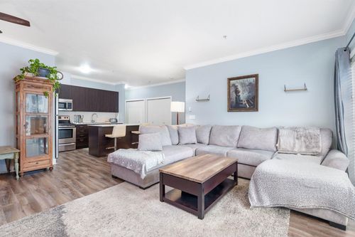 318-20460 Douglas Cres, Langley, BC, V3A0C6 | Card Image