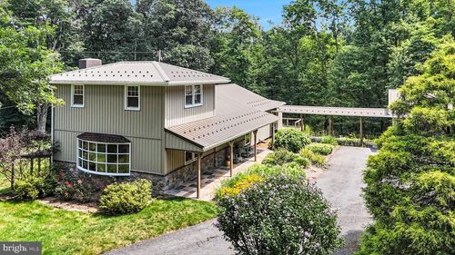 331 Frog Hollow Rd, NEWPORT, PA, 17074-8318 | Card Image