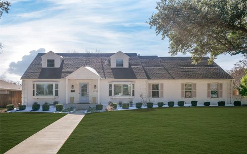 3930 Cedarbrush Dr, Dallas, TX, 75229-2703 | Card Image