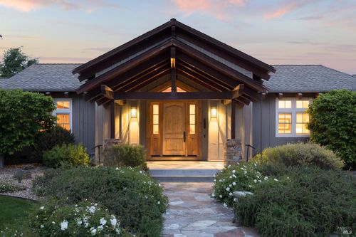 8811 Egg Farm Ln, Kenwood, CA, 95452-8012 | Card Image